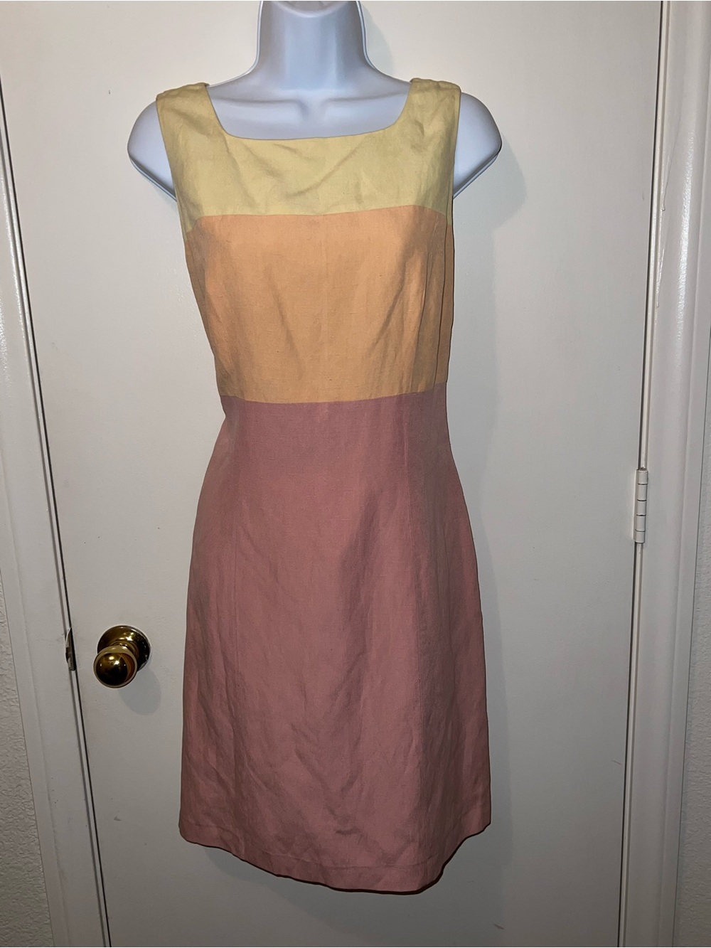 august silk Sleeveless Colorblock Midi Dress in Yellow, Peach & Dusty Rose